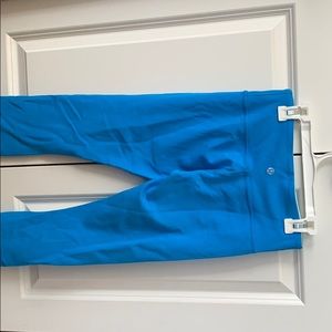 Reversible lululemon Capri leggings